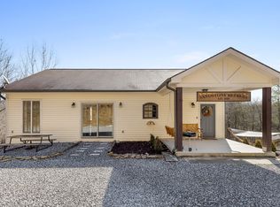 729 Dave Brown Rd, Trenton, GA 30752