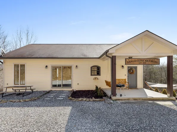 729 Dave Brown Rd, Trenton, GA 30752