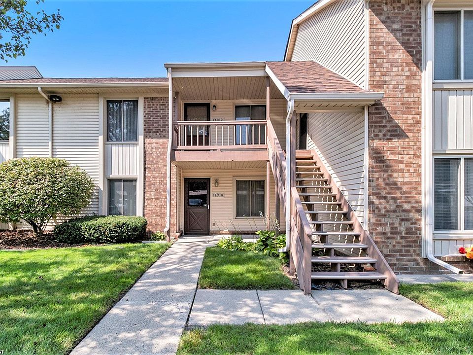 1st image of 17912 Phyllis St #20