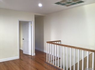 7807 77th Ave, Ridgewood, NY 11385