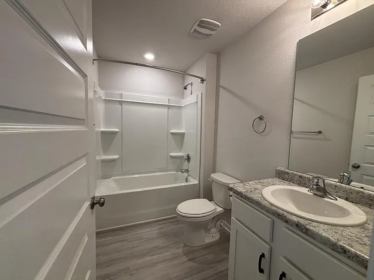 6359 Bellavia Ln — Photo 17