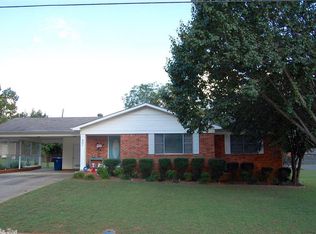 601 Houston Dr, Benton, AR 72015