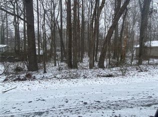 2603 Cromwell Rd, Greensboro, NC 27407