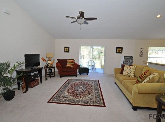 5th image of 72 Biscayne Dr
