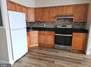 8064 Walker St, Philadelphia, PA 19136