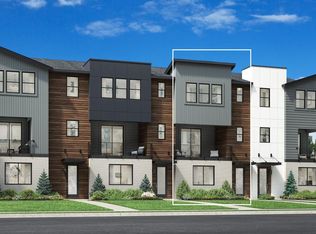 10819 120th Ln UNIT D, Kirkland, WA 98033