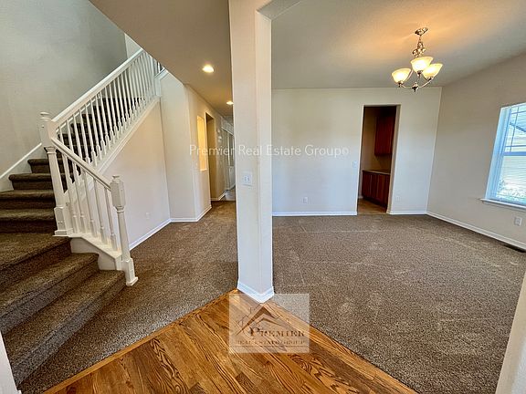 3rd image of 7595 Fargo Dr