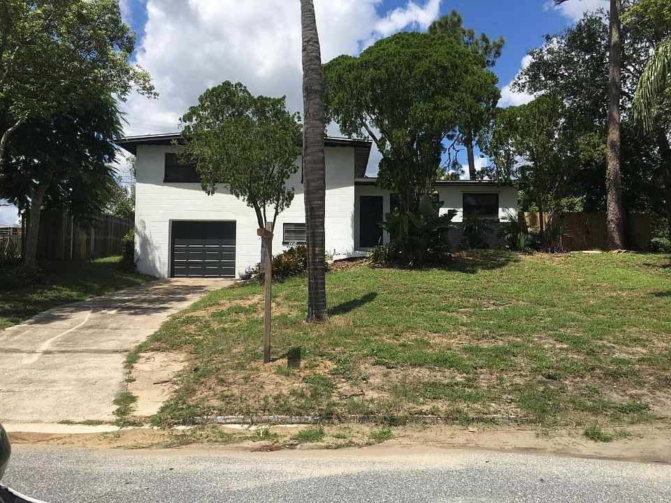 1st image of 4460 Dickens Ave