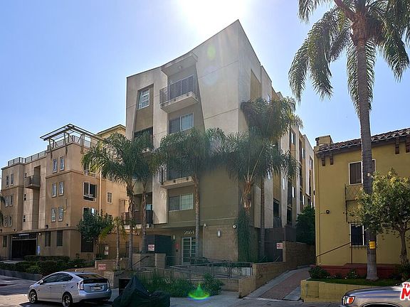 4th image of 2864 Sunset Pl APT 206