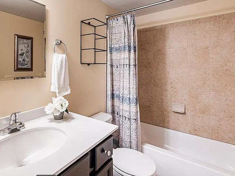 4618 Dillon Pl — Photo 21