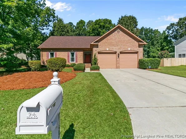 1555 Grassy Branch Dr, Fayetteville, NC 28304