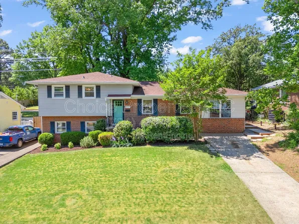 832 Stanfield Dr, Charlotte, NC 28210