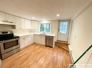 16 Greenwich St, Roxbury, MA 02120