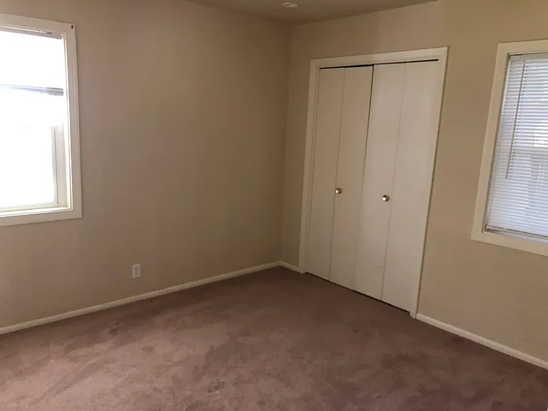 14645 Meadow Dr — Photo 6