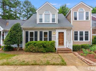 1008 Oak Lake Ct, Raleigh, NC 27606