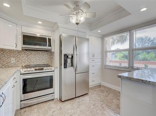 2803 Victoria Way APT F2, Coconut Creek, FL 33066