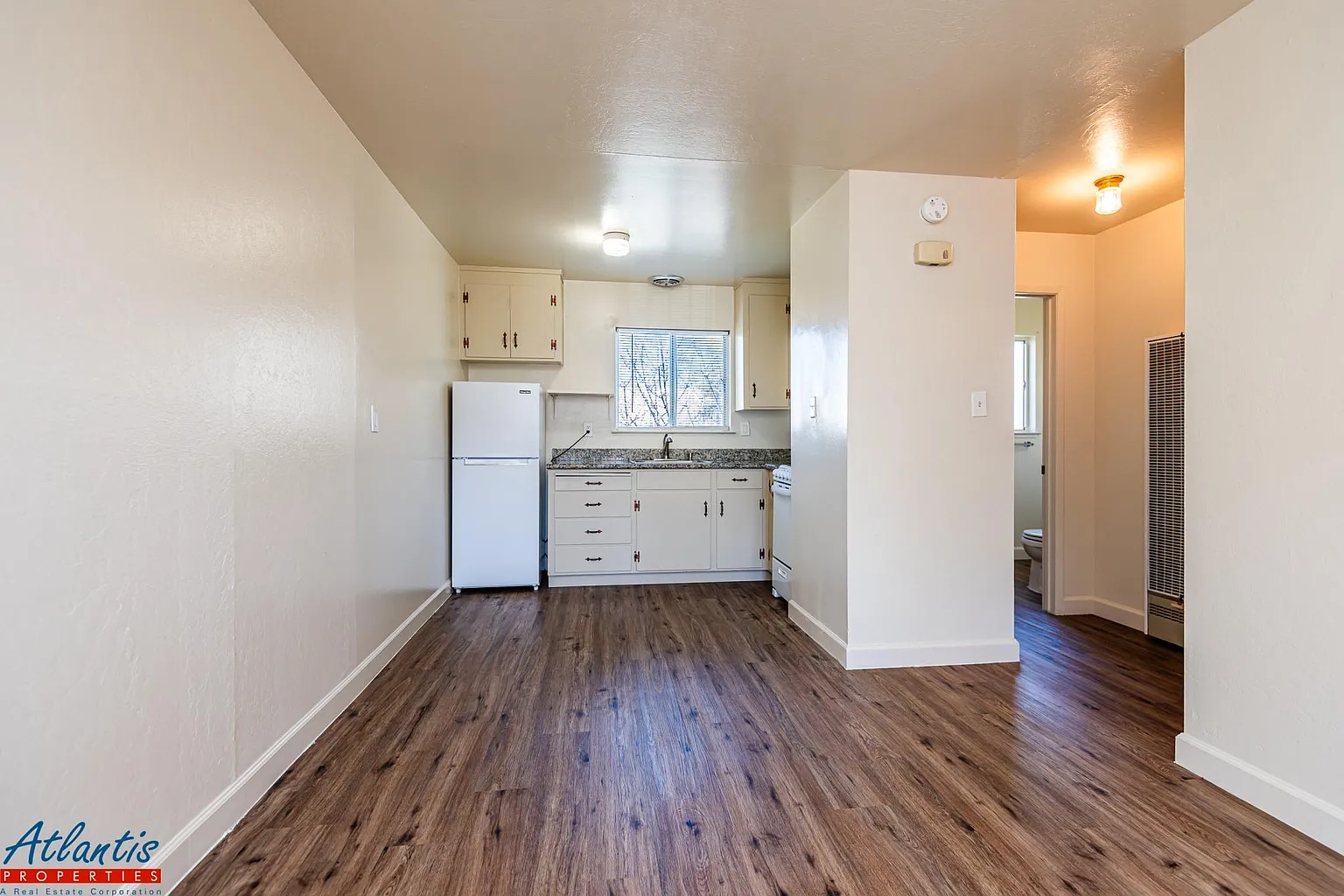 451 S Main St APT 11 photo 1