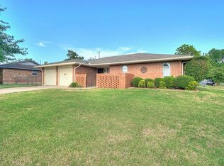 401 NW 75th St, Lawton, OK 73505