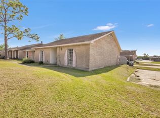 6913 Chasewood Dr, Missouri City, TX 77489