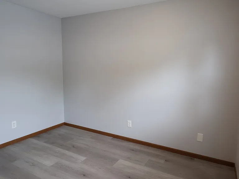 450 Greensburg St — Photo 22