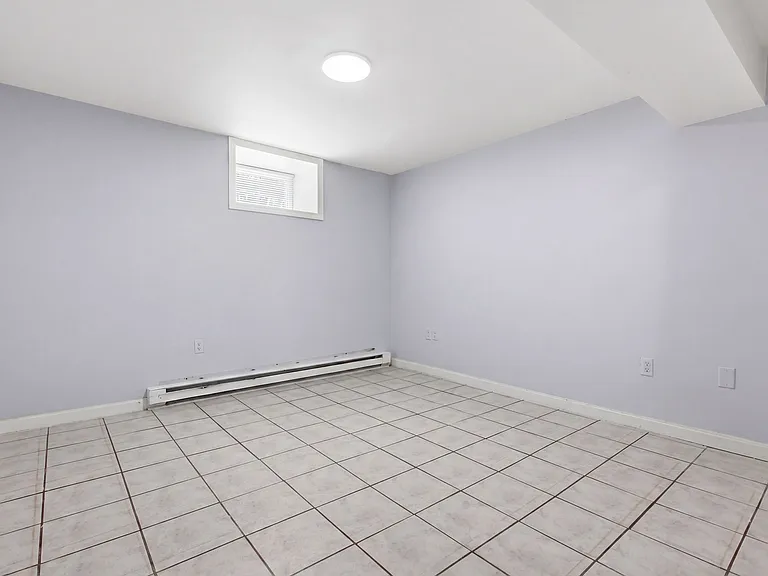 82 Blake St #B — Photo 5