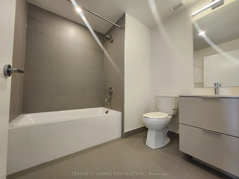 89 Church St #1105 — Photo 18