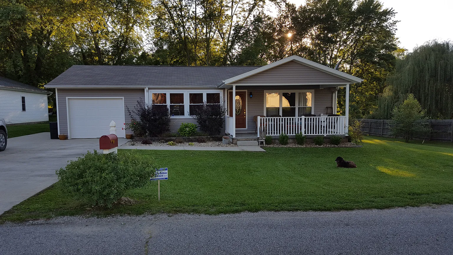 107 Terrace Dr photo 1