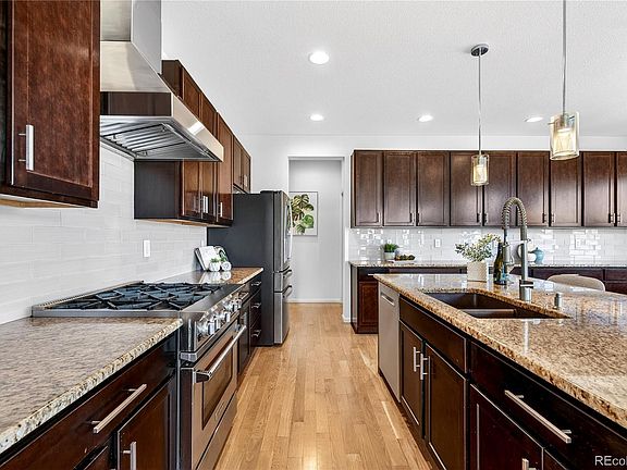 4th image of 11833 Deorio Street