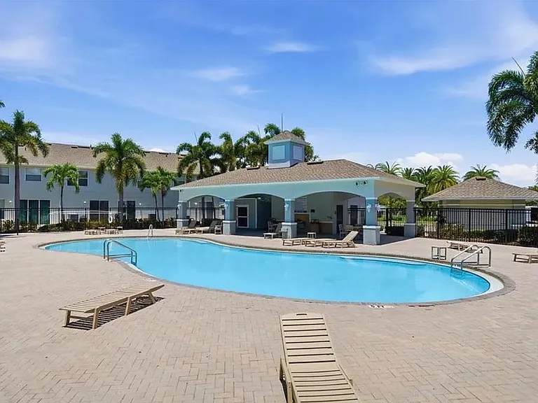 Community pool