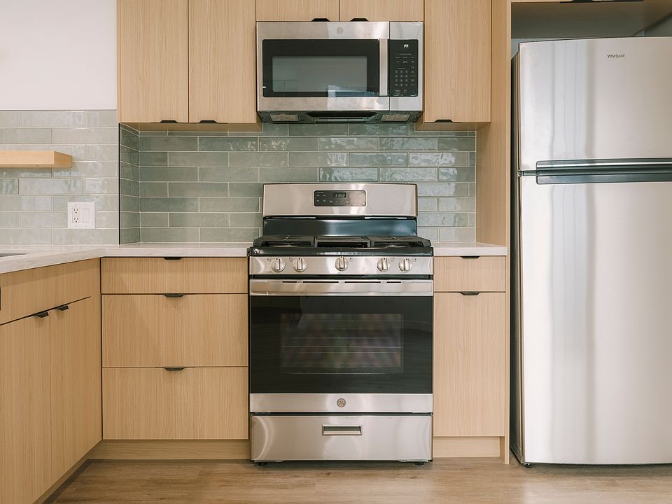 1st image of 909 N San Vicente Blvd APT 101