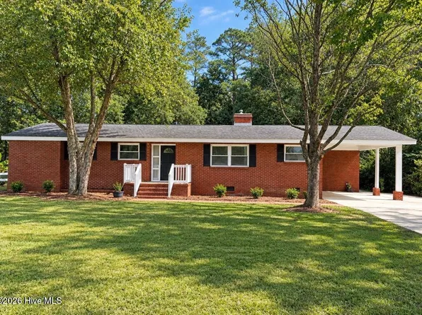 1202 Forest Drive, Trent Woods, NC 28562