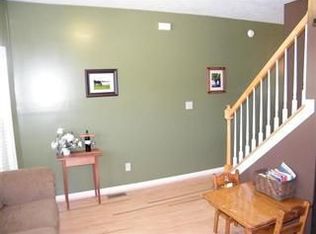 3128 Roundway Down Ln, Lexington, KY 40509