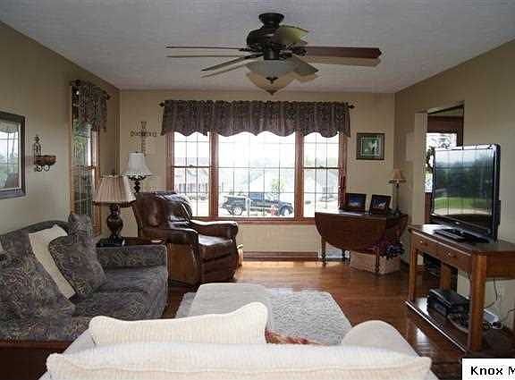 4th image of 41 Longitude Dr