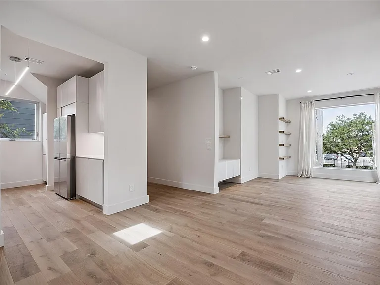 3512 Mount Vernon St — Photo 11