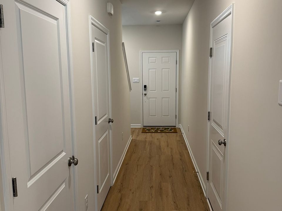 Hallway view main door