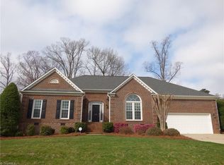 4809 Worchester Pl, Jamestown, NC 27282