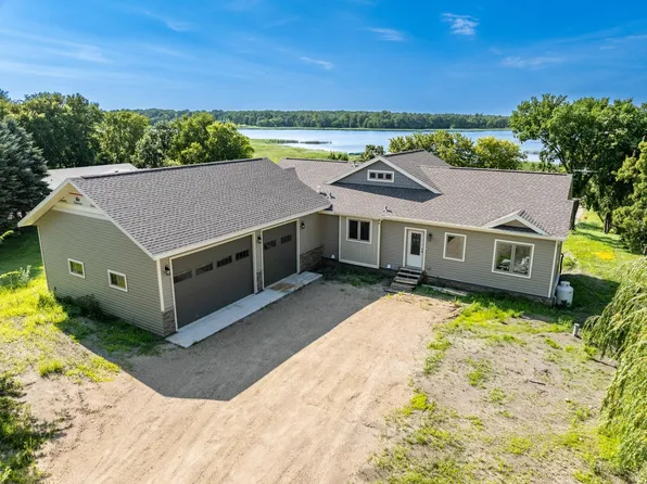 8149 Little Mary Cir SW, Alexandria, MN 56308
