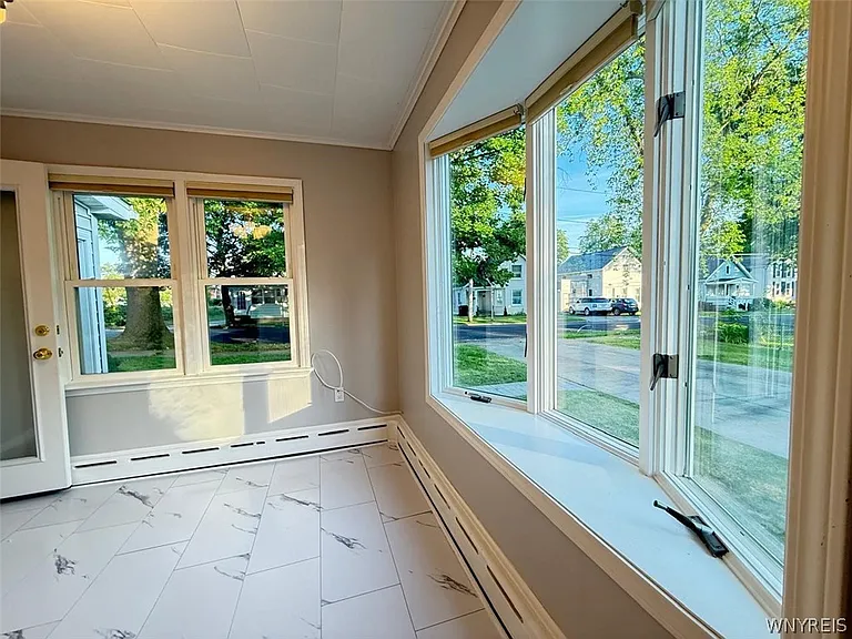 6 Maple St — Photo 10