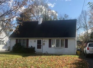 241 Eaton Ave, Hamilton, NJ 08619