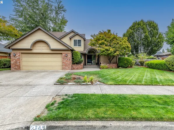 2145 Ridgeway Dr, Eugene, OR 97401