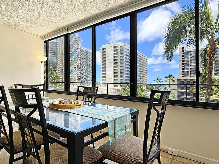 1720 Ala Moana Blvd #606B-606B-606B — Photo 1
