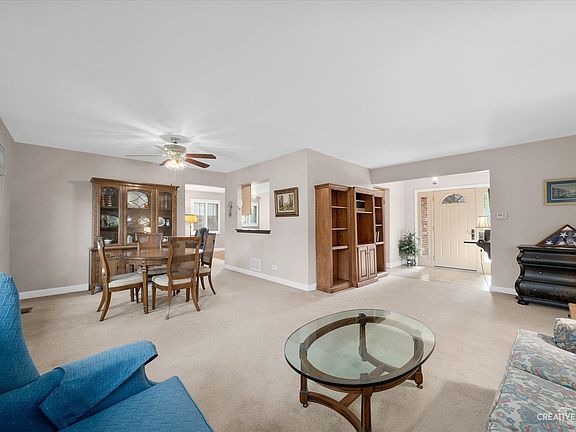 3rd image of 1535 Huntleigh Dr