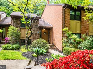 11340 Headlands Ct, Reston, VA 20191