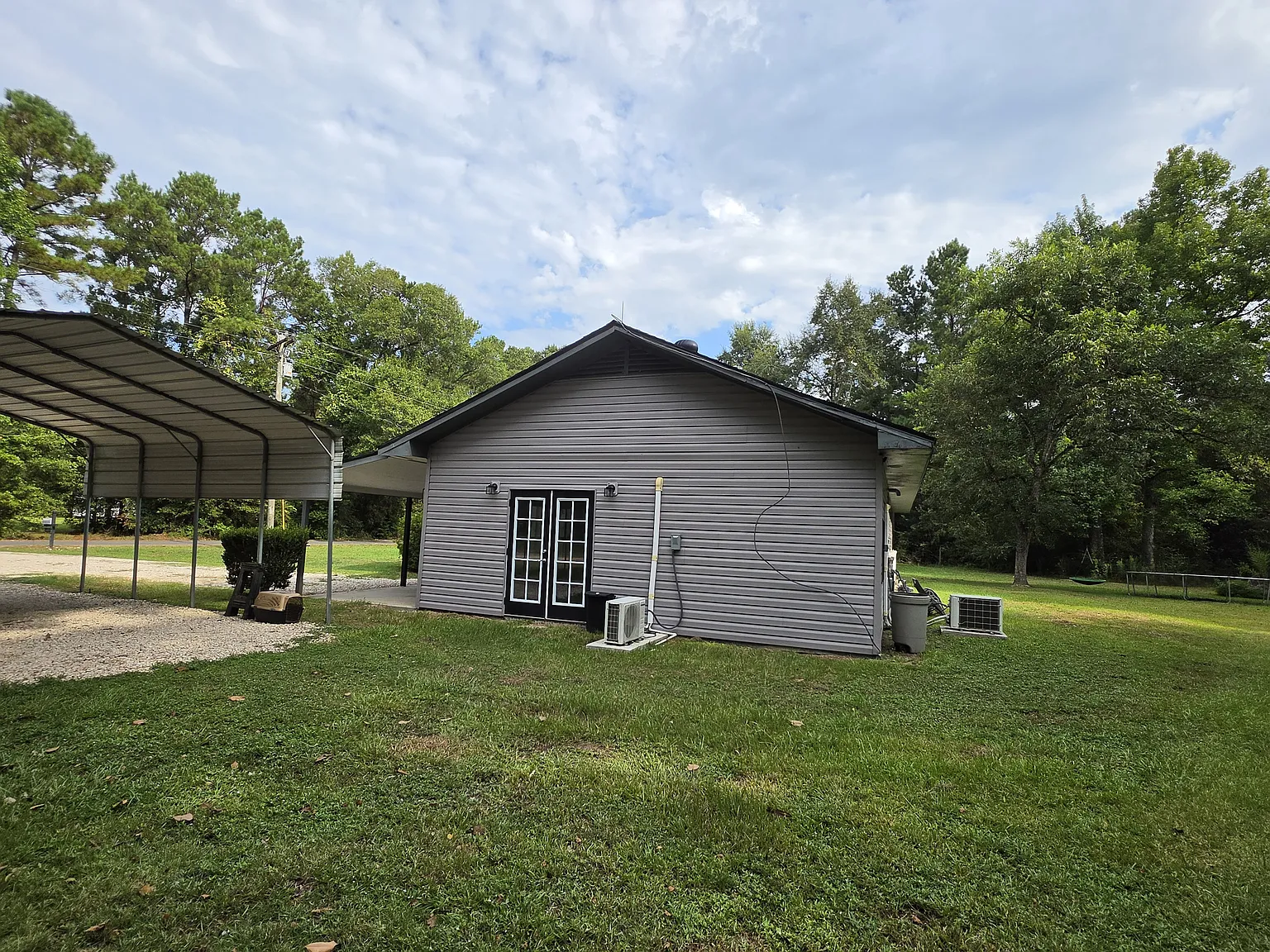 3 bed, 1548 sqft, $1,500 — Photo 4
