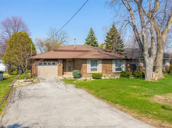 1010 County Road 22, Lakeshore, ON N8L 1B3