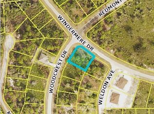 1225 Beaver St E, Lehigh Acres, FL 33974