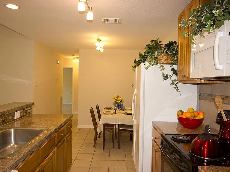 5013 Cape Verde Cv #A — Photo 9