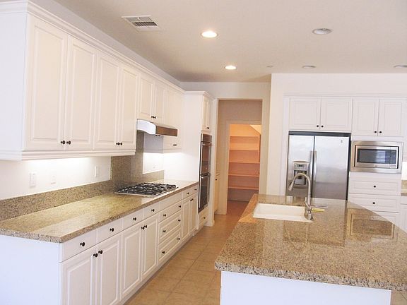 3rd image of 887 E San Felipe Hl