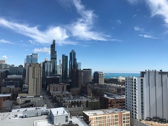 5th image of 1720 S Michigan Ave APT 2218