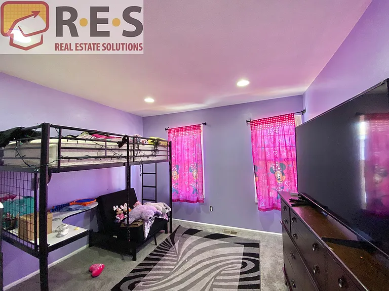 2468 S Evanston St — Photo 19